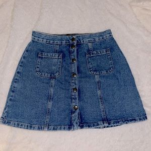 Denim skirt!